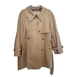 NEVER USED Burberry Trench Coat